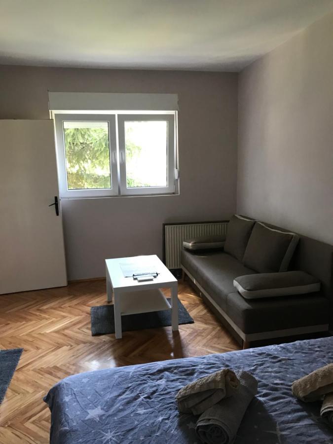 Apartman “Reka Gradac” Валево Екстер'єр фото